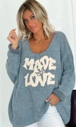 Pull Zack Oversize Bleu Made With Love 13 Pull Zack Oversize Bleu Made With Love -Vêtements Soldes 2024 090ac484 499f 4b1e bb74 902cfb8326b0