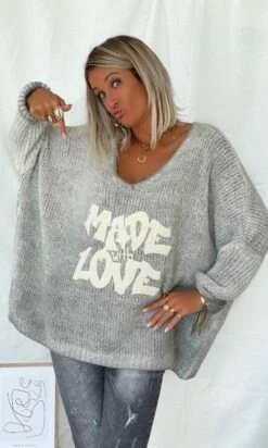 Pull Zack Oversize Gris Clair Made With Love -Vêtements Soldes 2024 101a25c3 364b 4e93 8d1e 41f8ee84551e