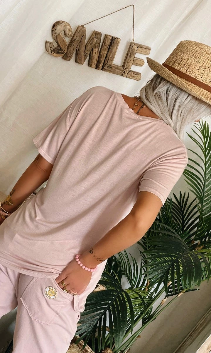 T-Shirt Basic Rose Clair 5 T-Shirt Basic Rose Clair – Image 3