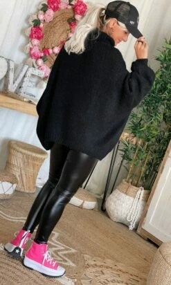 Legging Johan Simili Cuir Brillant Noir -Vêtements Soldes 2024 144142d9 a1c5 42dd b73c b9a8f7522f19