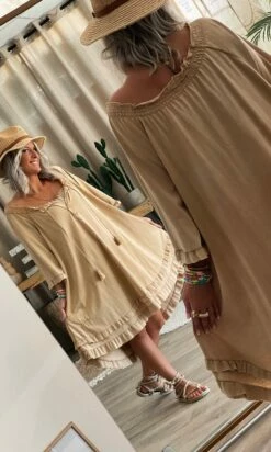 Petite Robe Saya Ultra-Light Camel -Vêtements Soldes 2024 1755ccbe 77f4 43c0 bfc5 997f7bcaf145