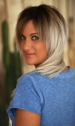 T-Shirt Magda Bleu Jean Love Blanc -Vêtements Soldes 2024 18306689 d197 4eda 83c0 897cefd1f810 facetune 11 01 2023 12 59 33 1