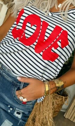 T-Shirt Magda Blanc Marinière Bleu Love Rouge -Vêtements Soldes 2024 4103dd3b 41ea 4b35 ab9d 9e8610292468