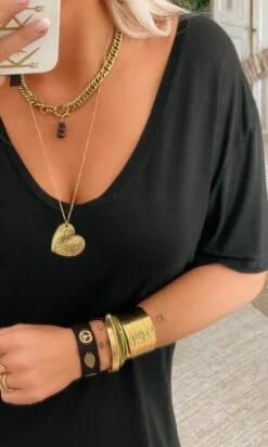 T-Shirt Basic Noir 11 T-Shirt Basic Noir -Vêtements Soldes 2024 55ccebeb 31f2 451f 8a02 4567ac09f172