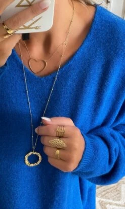 Pull Braxton Oversize Bleu Electrique 10 Pull Braxton Oversize Bleu Electrique -Vêtements Soldes 2024 5e929b34 c2b7 47a9 9679 9bd7ef207b59