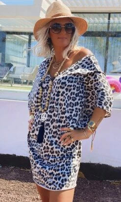 Petite Robe Farah Oversize Ultra-Light Beige Léopard 15 Petite Robe Farah Oversize Ultra-Light Beige Léopard -Vêtements Soldes 2024 879ff67f 6b36 4b59 9d38 1eed0964deca