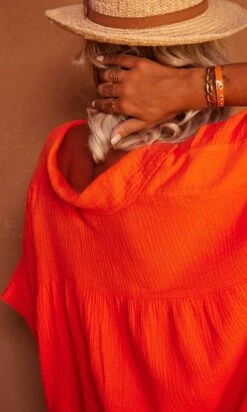 Petite Robe Chemise Sherine Oversize Orange -Vêtements Soldes 2024 b97b7e19 ddba 40ac 99f8 b24cfad42754 facetune 17 07 2023 10 45 10