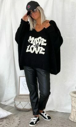 Pull Zack Oversize Noir Made With Love -Vêtements Soldes 2024 da9397c0 aa89 4fde a0b1 d8bf3bb95a30