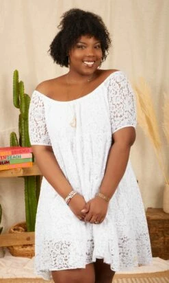 Petite Robe Daria Dentelle Blanc 12 Petite Robe Daria Dentelle Blanc -Vêtements Soldes 2024 e3d09aac 28ab 4cff bb35 89158af8d5e2 facetune 19 04 2023 16 34 07