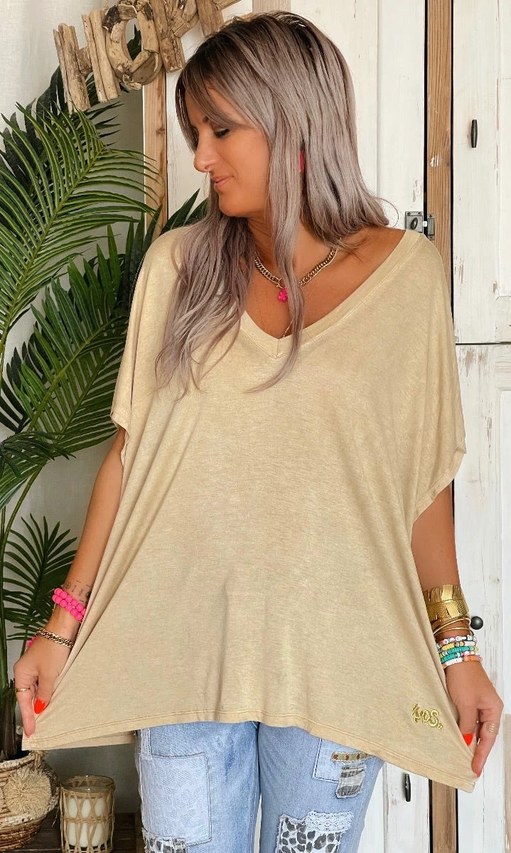 T-Shirt Basic Oversize Camel 4 T-Shirt Basic Oversize Camel – Image 2