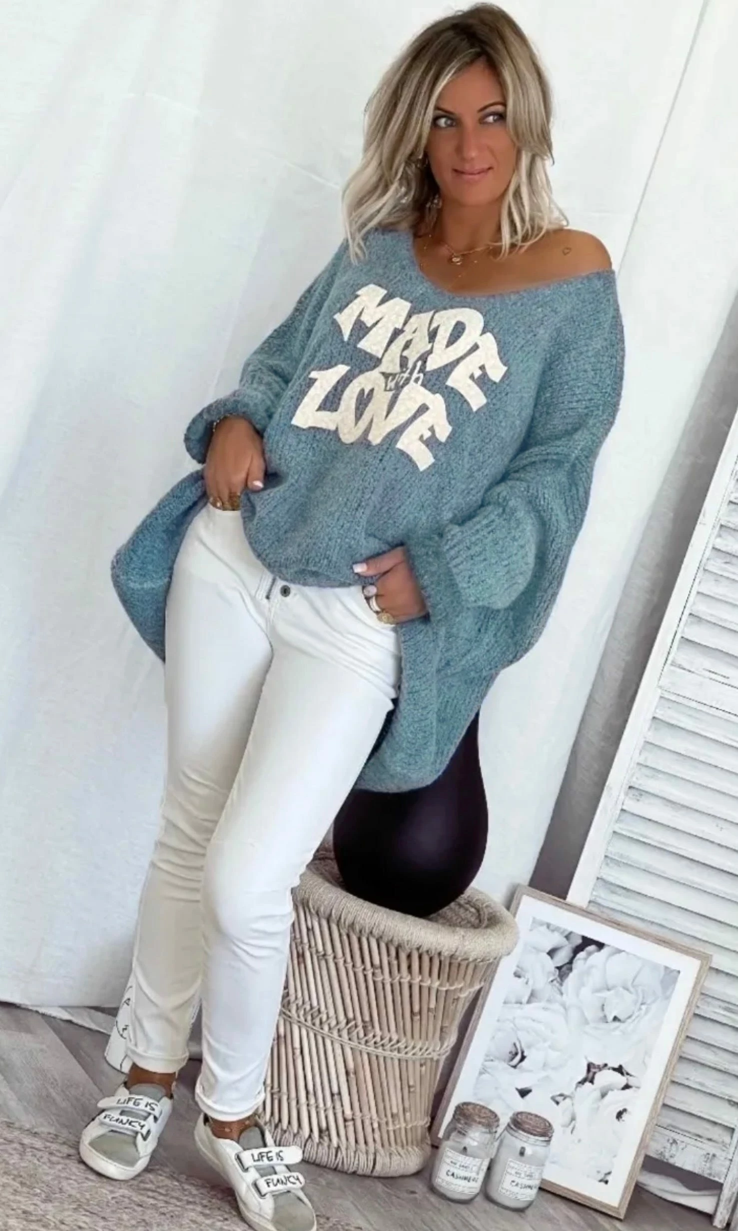 Pull Zack Oversize Bleu Made With Love 6 Pull Zack Oversize Bleu Made With Love – Image 4