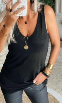 Débardeur Ancel Lin Noir -Vêtements Soldes 2024 f582fa78 3f8d 4e3d b24d 1dc17fcd1bfa