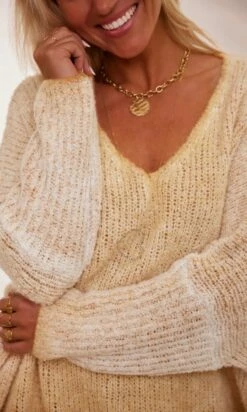 Pull Zack Oversize Camel 15 Pull Zack Oversize Camel -Vêtements Soldes 2024 facetune 02 02 2024 14 08 58