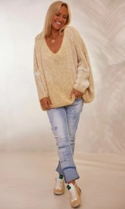 Pull Zack Oversize Camel 11 Pull Zack Oversize Camel -Vêtements Soldes 2024 facetune 02 02 2024 14 15 08