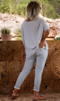 T-Shirt Solene Oversize Gris Clair Star Rose Fluo -Vêtements Soldes 2024 facetune 03 07 2023 11 16 50