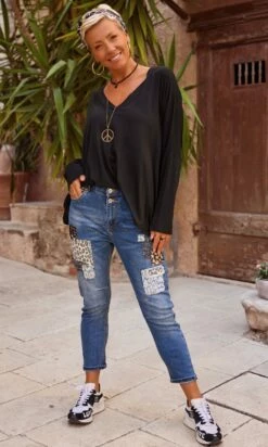 T-Shirt Essentiel Marius Oversize Noir -Vêtements Soldes 2024 facetune 04 09 2023 11 23 19