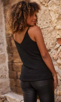Débardeur Pull Maho Noir Irisé -Vêtements Soldes 2024 facetune 04 10 2023 15 03 40