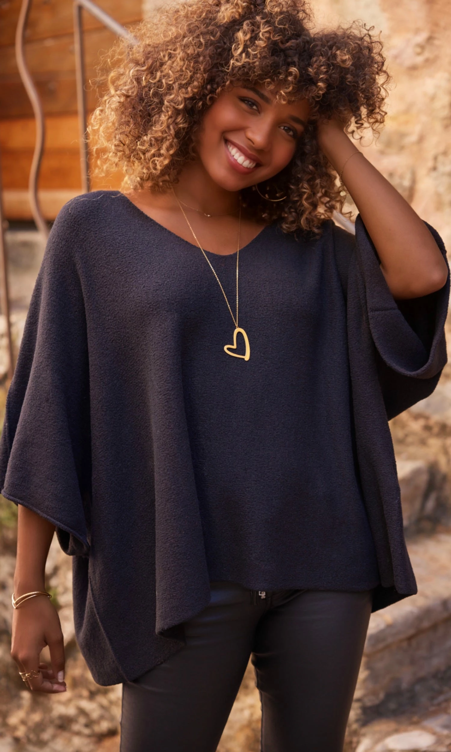 Pull Léon Oversize Noir 4 Pull Léon Oversize Noir – Image 2