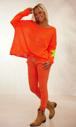 Pull Austin Orange Star Multicolor 15 Pull Austin Orange Star Multicolor -Vêtements Soldes 2024 facetune 05 02 2024 14 25 14 1