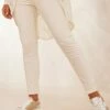 Pantalon Meryl Vanille -Vêtements Soldes 2024 facetune 05 02 2024 16 34 27