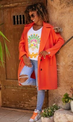 T-Shirt Magda Blanc Pluma Skull Karma Multicolor 15 T-Shirt Magda Blanc Pluma Skull Karma Multicolor -Vêtements Soldes 2024 facetune 05 09 2023 14 41 35