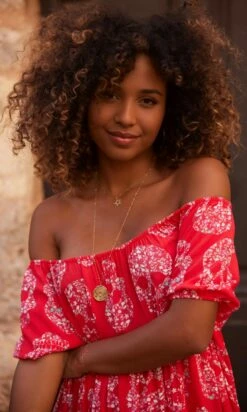 Robe Daria Rouge Flower Skull -Vêtements Soldes 2024 facetune 05 10 2023 09 38 14