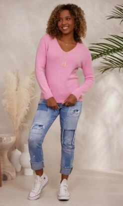 Pull Basic Col V Rose Clair -Vêtements Soldes 2024 facetune 05 12 2023 14 34 34