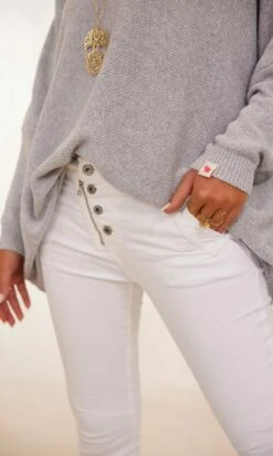 Pantalon Meryl Blanc -Vêtements Soldes 2024 facetune 06 02 2024 10 26 50 1