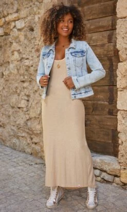 Robe Ludo Doré Irisé -Vêtements Soldes 2024 facetune 06 10 2023 12 50 43 1