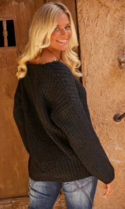 Gilet Nell Noir -Vêtements Soldes 2024 facetune 06 10 2023 21 47 06