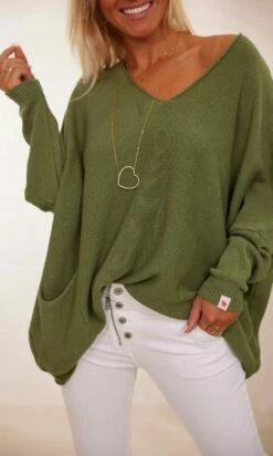 Pull Nestor Petite Maille Kaki -Vêtements Soldes 2024 facetune 07 02 2024 16 38 09