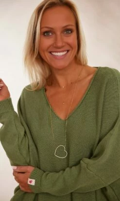 Pull Nestor Petite Maille Kaki -Vêtements Soldes 2024 facetune 07 02 2024 16 48 58