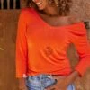 T-Shirt Essentiel ML Orange -Vêtements Soldes 2024 facetune 07 09 2023 14 11 43