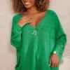 Pull Nestor Oversize Vert 2 Pull Nestor Oversize Vert -Vêtements Soldes 2024 facetune 07 09 2023 14 50 09