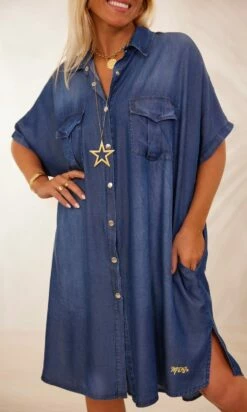 Petite Robe Molly Jean's Used Brut -Vêtements Soldes 2024 facetune 08 02 2024 11 22 28