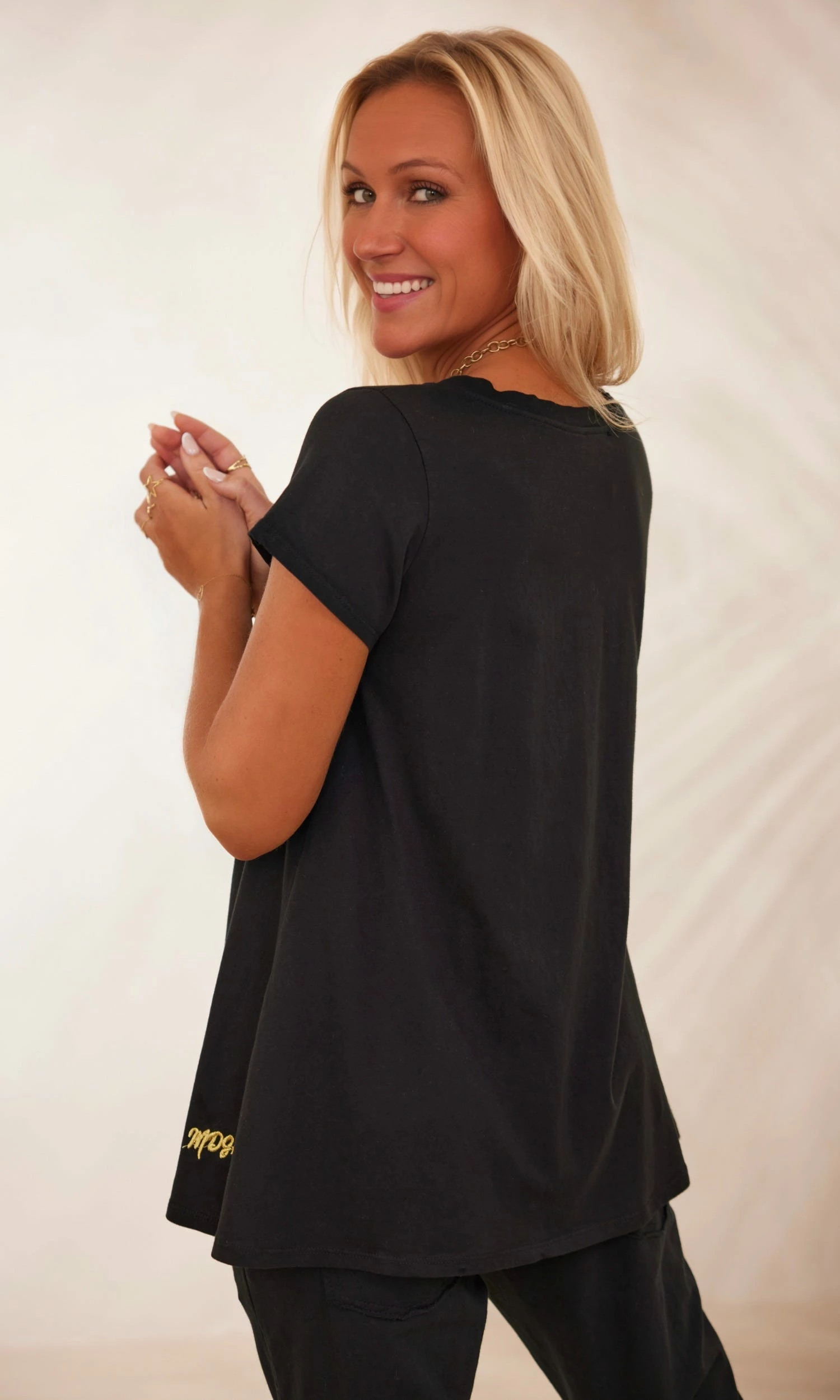 T-Shirt Elio MC Noir Heart Joy Or 6 T-Shirt Elio MC Noir Heart Joy Or – Image 4