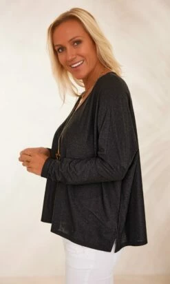 T-Shirt Gabin ML Noir Irisé -Vêtements Soldes 2024 facetune 08 02 2024 15 20 08