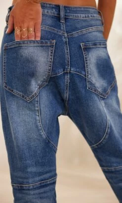 Jean's Brian Used Denim Strass Skull -Vêtements Soldes 2024 facetune 08 02 2024 15 56 48