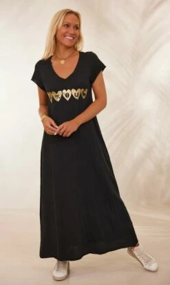 Robe Magda MC Noir Amour Or 10 Robe Magda MC Noir Amour Or -Vêtements Soldes 2024 facetune 08 02 2024 17 02 28