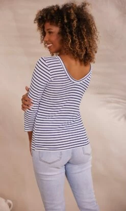 T-Shirt Essentiel ML Blanc Marinière Bleu Marine -Vêtements Soldes 2024 facetune 08 09 2023 15 54 30 2