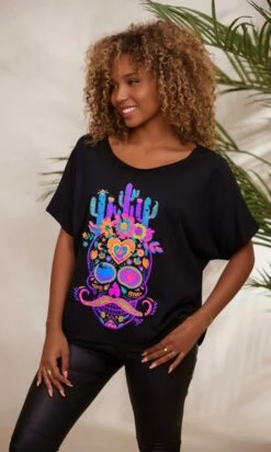 T-Shirt Solene Oversize Noir Cactus Skull -Vêtements Soldes 2024 facetune 08 12 2023 10 28 32
