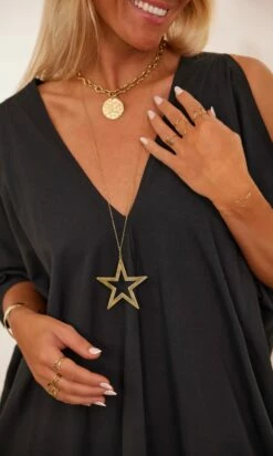 Petite Robe Orlane Ultra-Light Noir -Vêtements Soldes 2024 facetune 09 02 2024 10 22 35 1