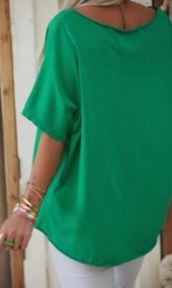 T-Shirt Solene Oversize Vert Brésil Heart Arrow Blanc -Vêtements Soldes 2024 facetune 11 01 2023 12 03 13 1