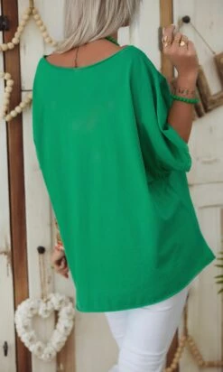 T-Shirt Solene Oversize Vert Brésil Heart Arrow Blanc -Vêtements Soldes 2024 facetune 11 01 2023 12 10 54 1