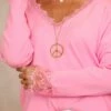Pull Artus Rose -Vêtements Soldes 2024 facetune 12 03 2024 16 00 35