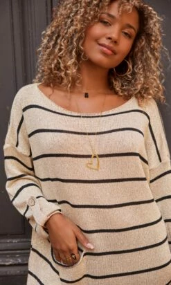 Pull Mika Oversize Doré Irisé Marinière Noir -Vêtements Soldes 2024 facetune 12 10 2023 14 12 32