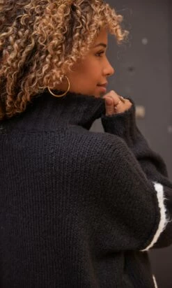 Pull Amaury Noir Good Vibes Blanc