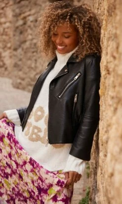 Robe Titaïna Violet Dye Color Anis -Vêtements Soldes 2024 facetune 12 10 2023 16 59 12