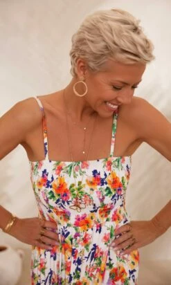 Robe Juliana Blanc Spring Shine -Vêtements Soldes 2024 facetune 13 02 2024 11 56 25