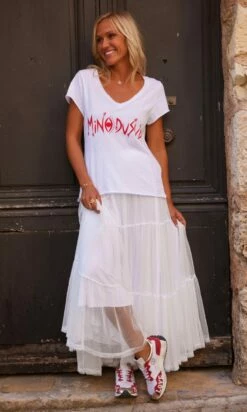 T-Shirt Magda Blanc MinoDuSud Rouge -Vêtements Soldes 2024 facetune 13 10 2023 09 28 54